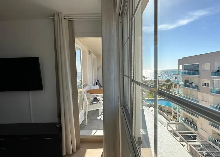 Atico Parque Salinas Beachfront Lägenhet *