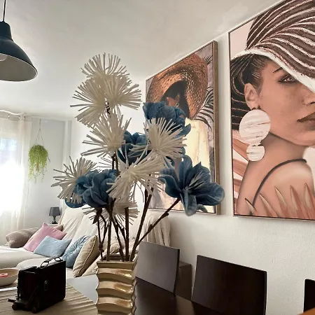 Atico Parque Salinas Beachfront Apartment *